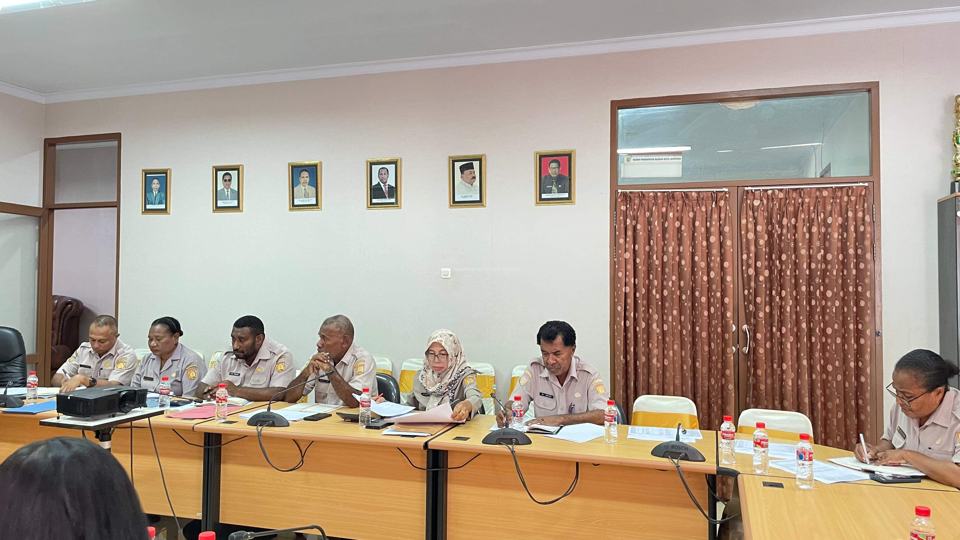 Rapat Pimpinan di Lingkungan Badan Pendapatan Daerah Kota Jayapura